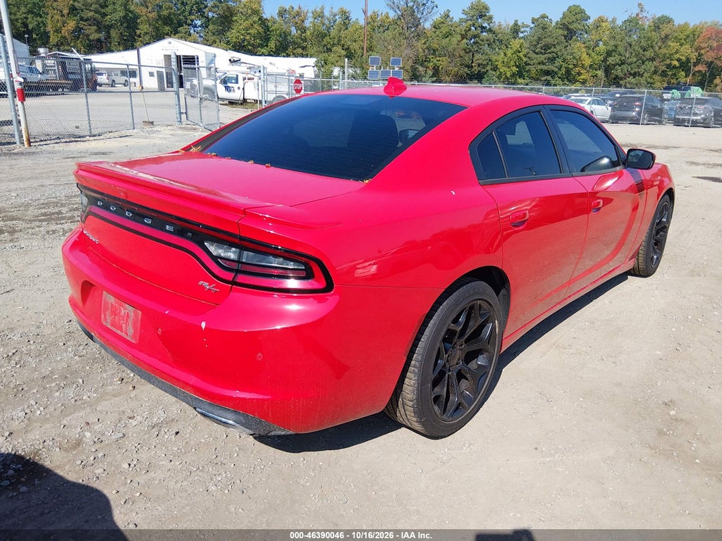 2018 Dodge Charger R/T RWD photo 4