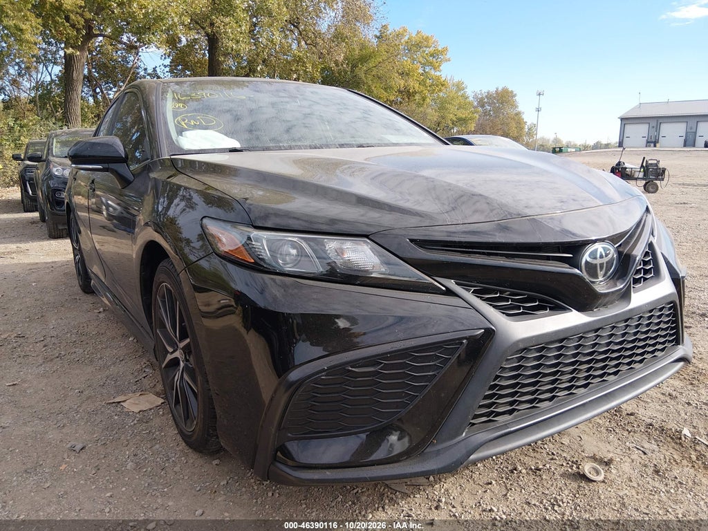 TOYOTA CAMRY 2023