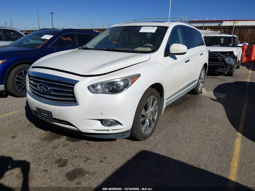 2013 Infiniti JX35 photo 2