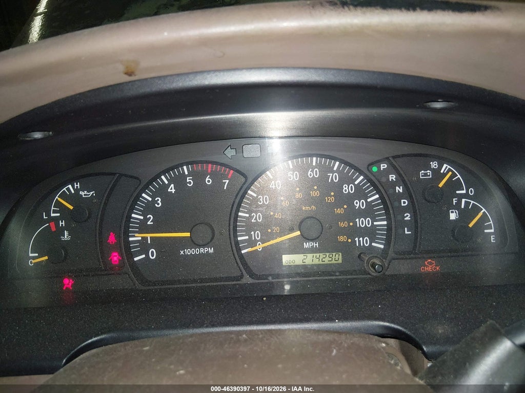 2000 Toyota Tundra SR5 V8 photo 7