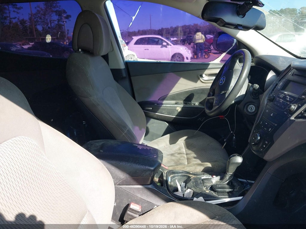 2013 Hyundai Santa FE Sport photo 5