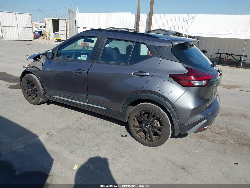 2024 Nissan Kicks SR Xtronic CVT photo 3