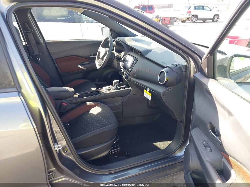 2024 Nissan Kicks SR Xtronic CVT photo 5