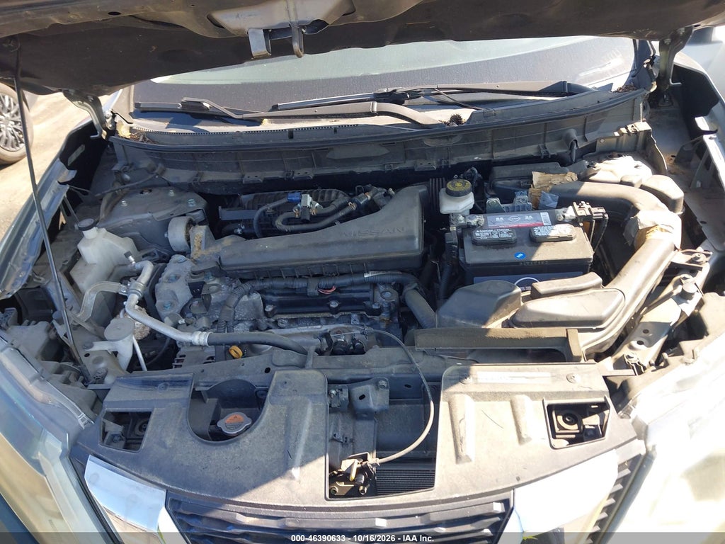 2017 Nissan Rogue SV photo 10