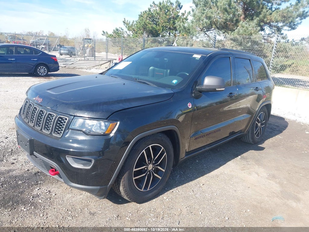 2017 Jeep Grand Cherokee Trailhawk 4X4 photo 2