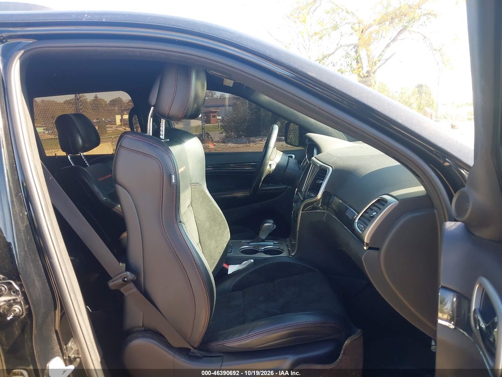 2017 Jeep Grand Cherokee Trailhawk 4X4 photo 5