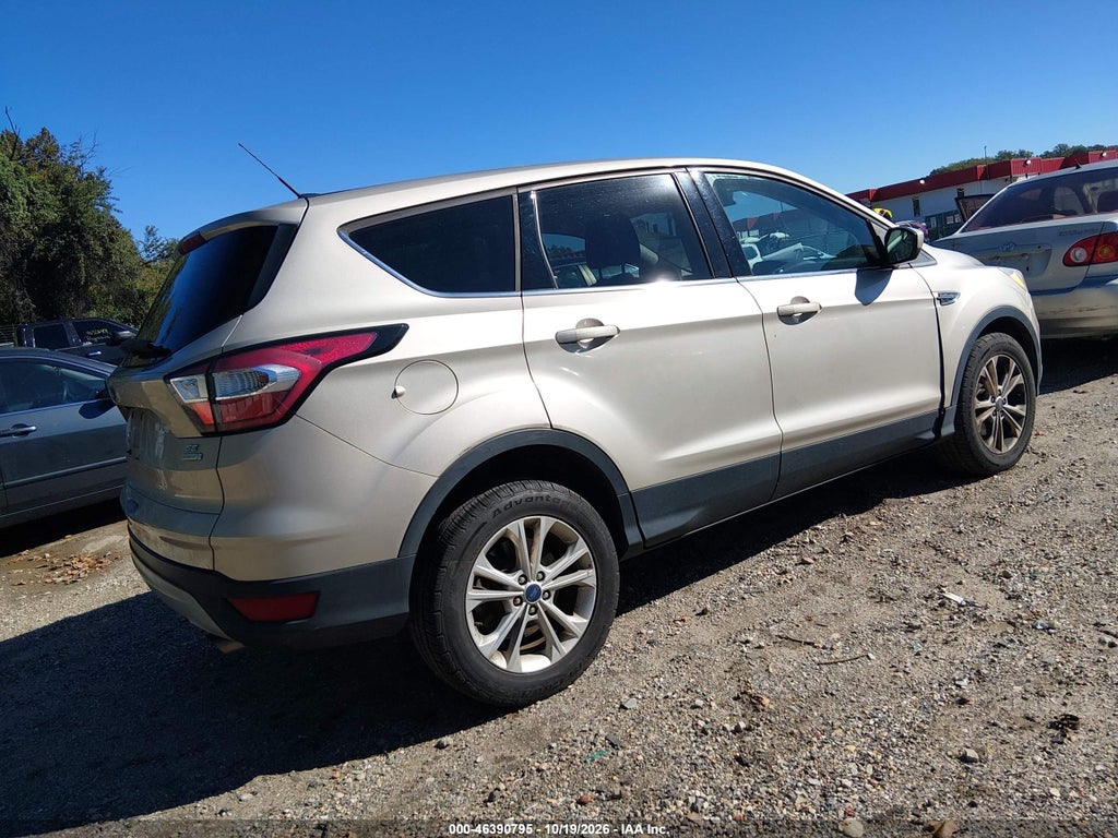 2017 Ford Escape SE photo 4