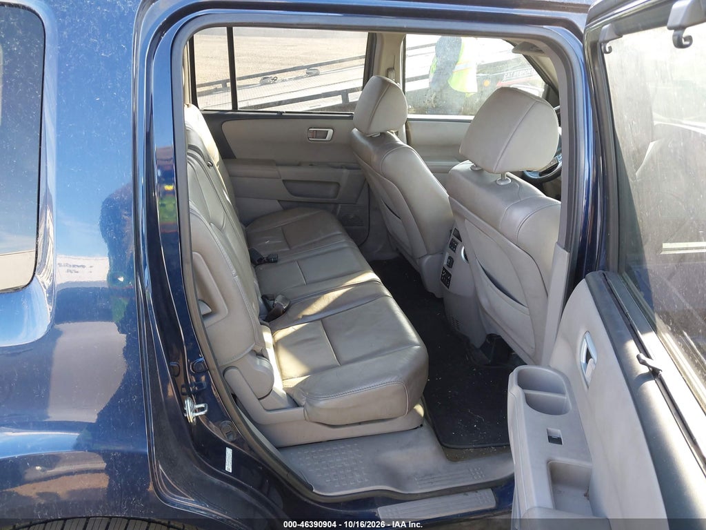 2014 Honda Pilot Touring photo 8