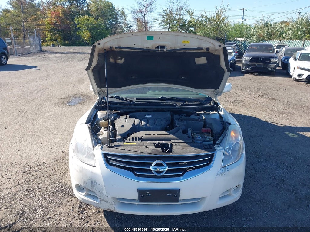 2012 Nissan Altima 2.5 S photo 10