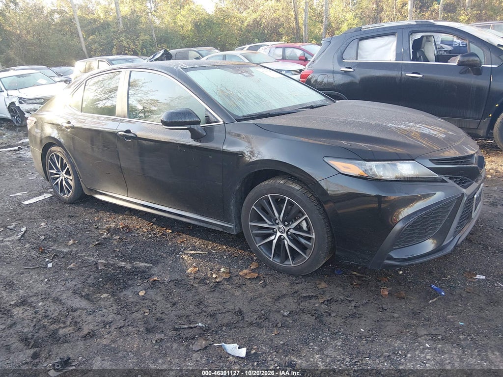 TOYOTA CAMRY 2023