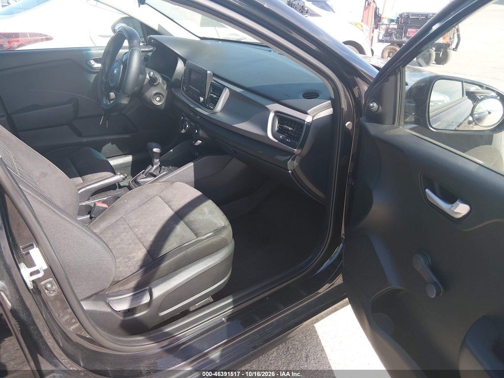 2018 Kia RIO LX photo 5