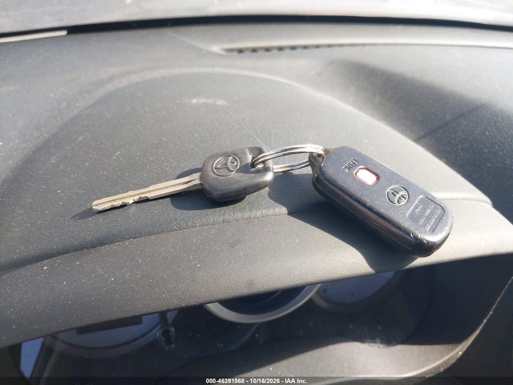 2005 Toyota RAV4 photo 11