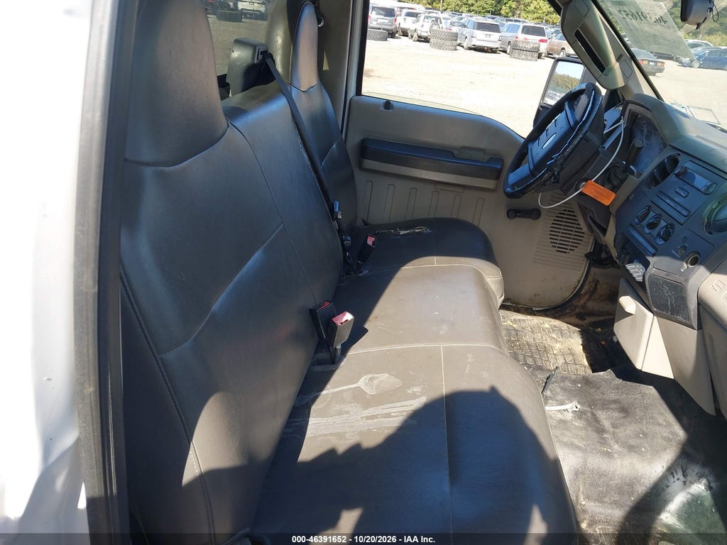 2009 Ford F-250 XL/XLT photo 5