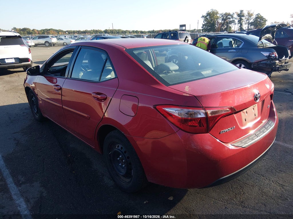 2017 Toyota Corolla LE photo 3