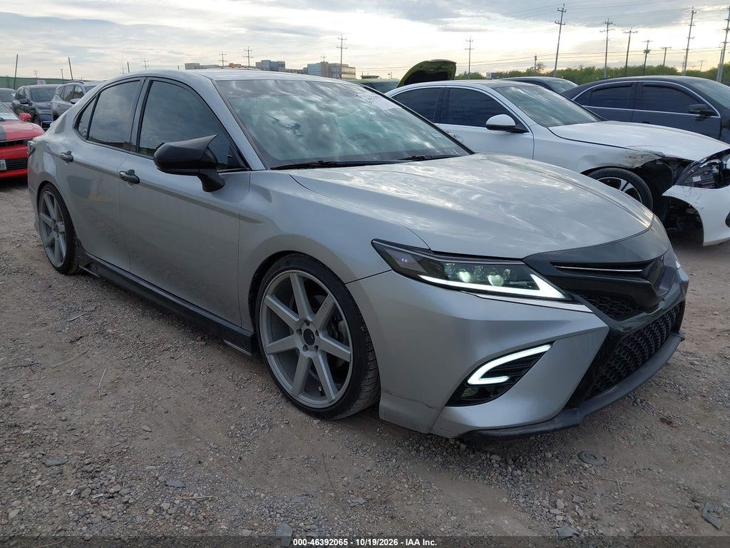 TOYOTA CAMRY 2020