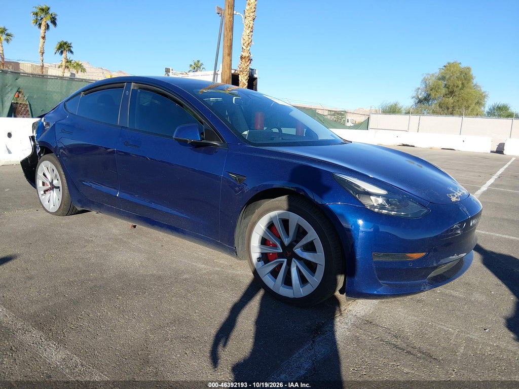 TESLA MODEL 3 2022
