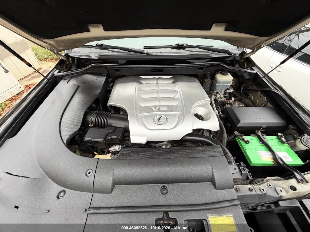 2009 Lexus LX 570 photo 10
