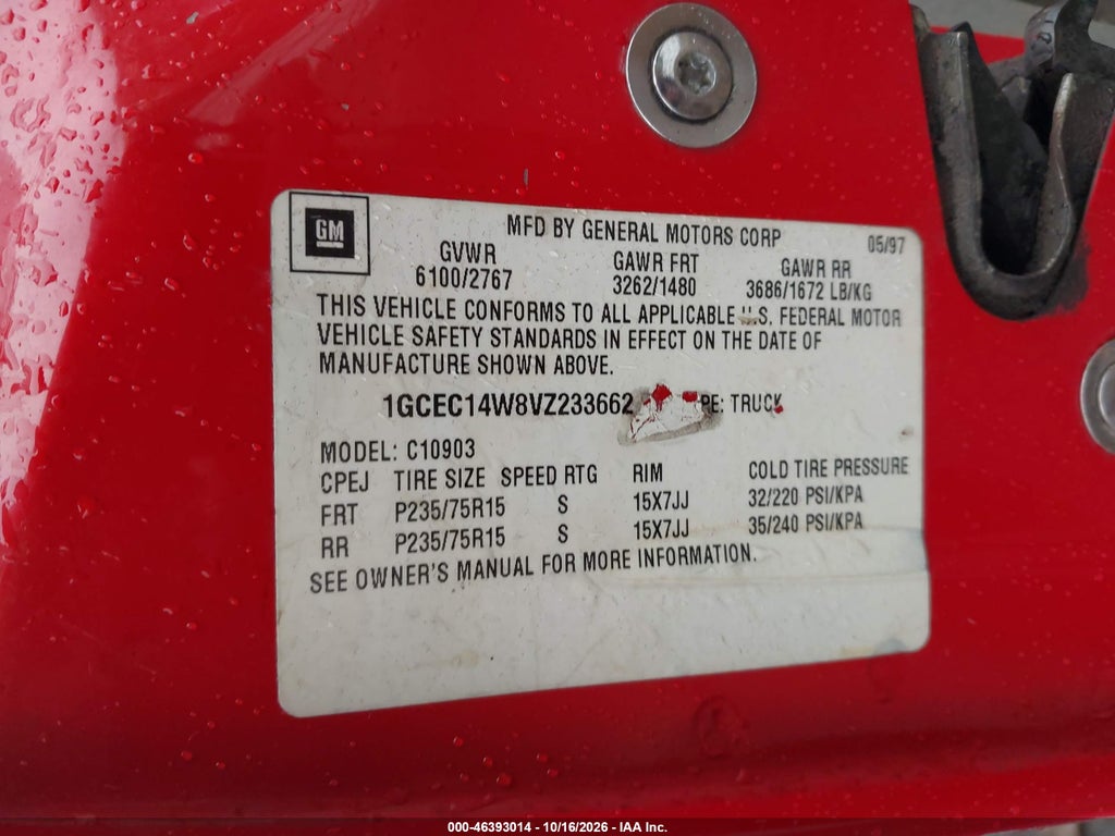 1997 Chevrolet C1500 Fleetside W/T photo 9