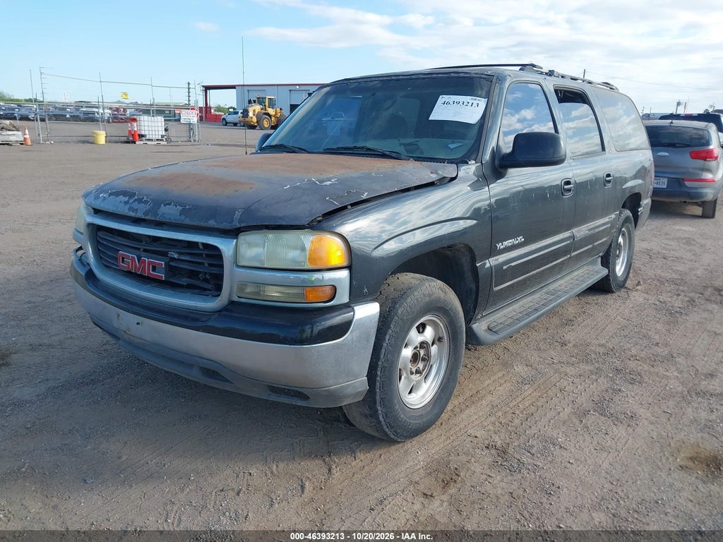 2003 GMC Yukon XL 1500 SLT photo 2