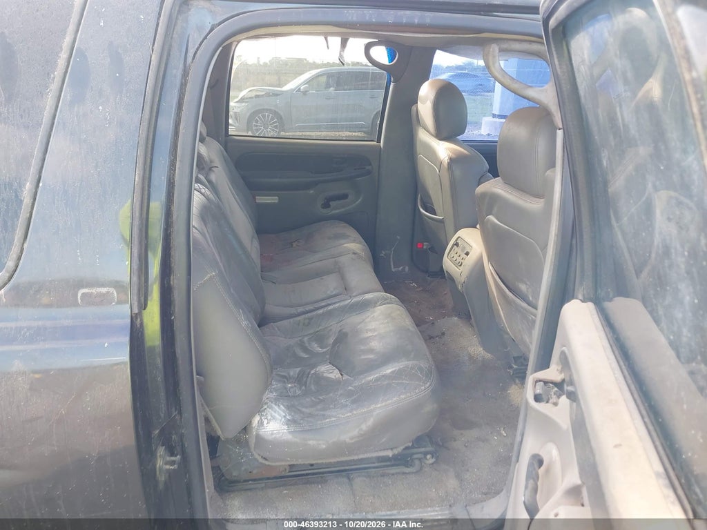 2003 GMC Yukon XL 1500 SLT photo 8