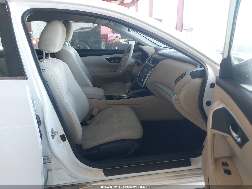 2016 Nissan Altima 2.5/2.5 S/2.5 SL/2.5 SR/2.5 SV photo 5