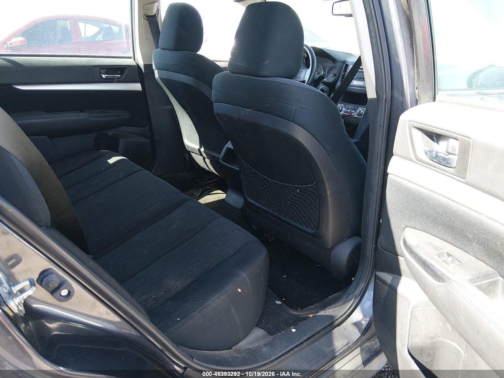 2013 Subaru Outback 2.5I photo 8