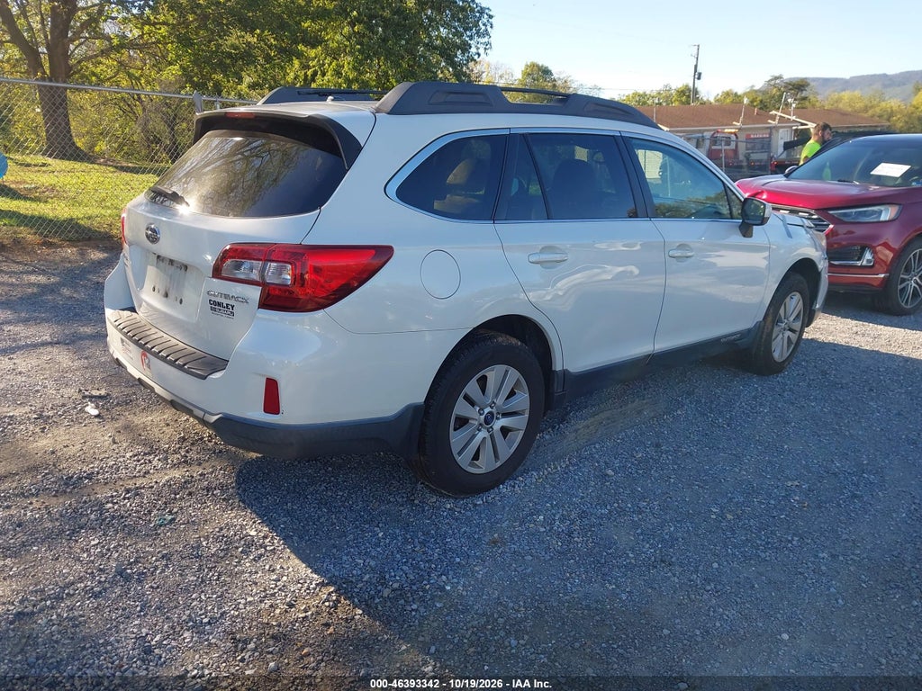 2015 Subaru Outback 2.5I Premium photo 4