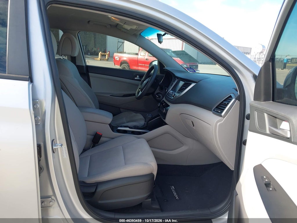 2018 Hyundai Tucson SEL photo 5