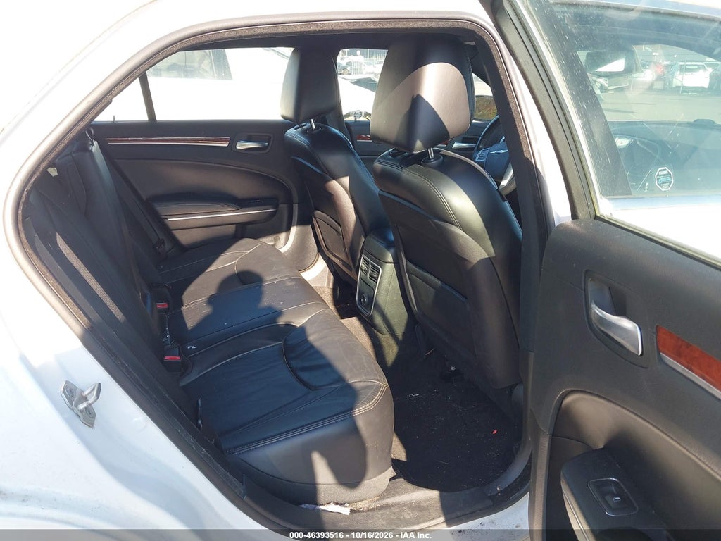 2013 Chrysler 300 Motown photo 8