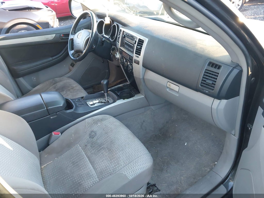2006 Toyota 4RUNNER SR5 V6 photo 5