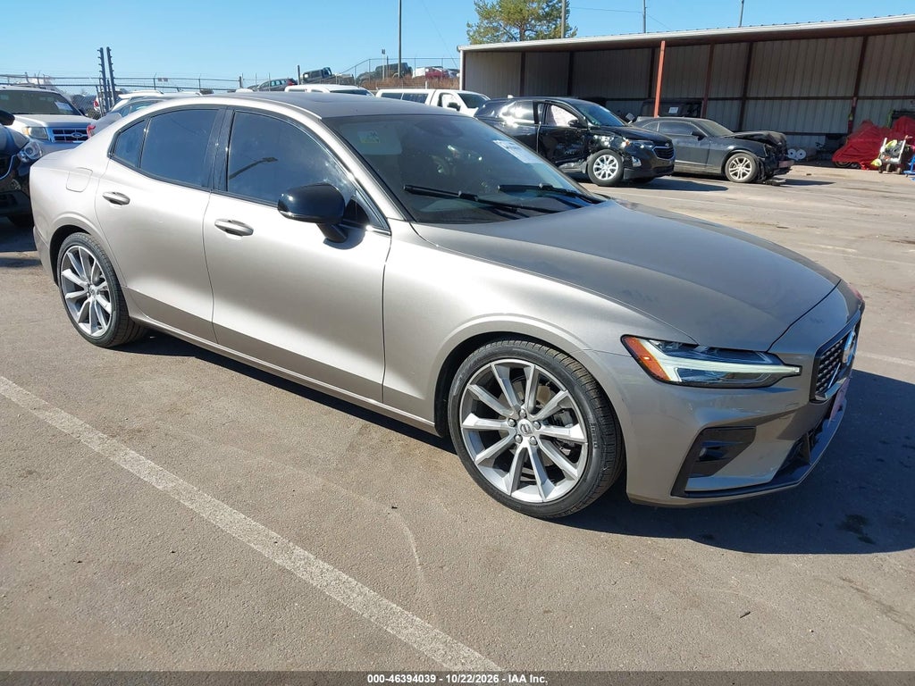 VOLVO S60 2021