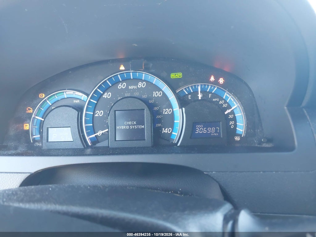 2014 Toyota Camry Hybrid XLE photo 7