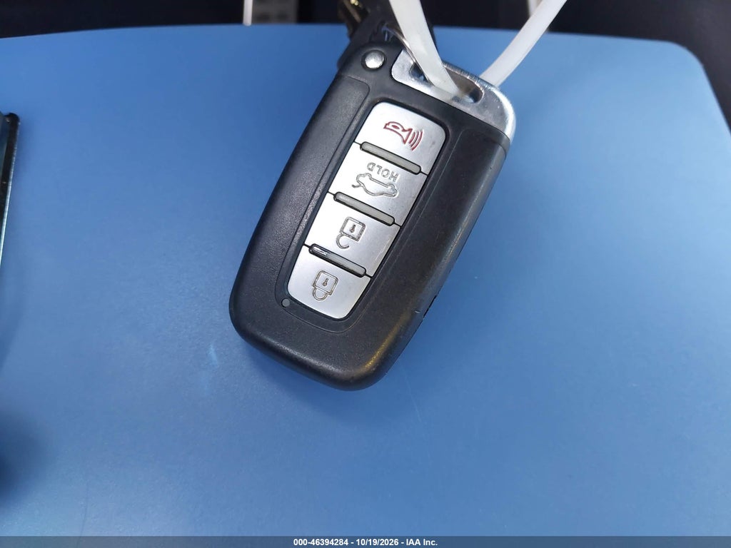 2016 Hyundai Veloster Turbo photo 11