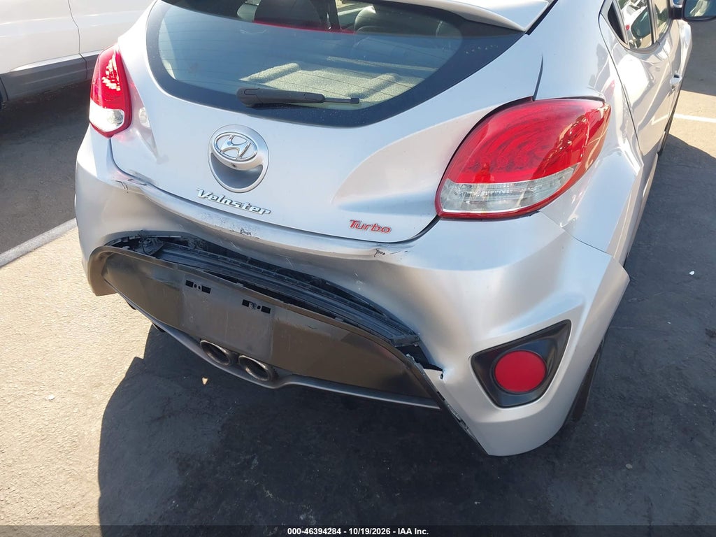 2016 Hyundai Veloster Turbo photo 6