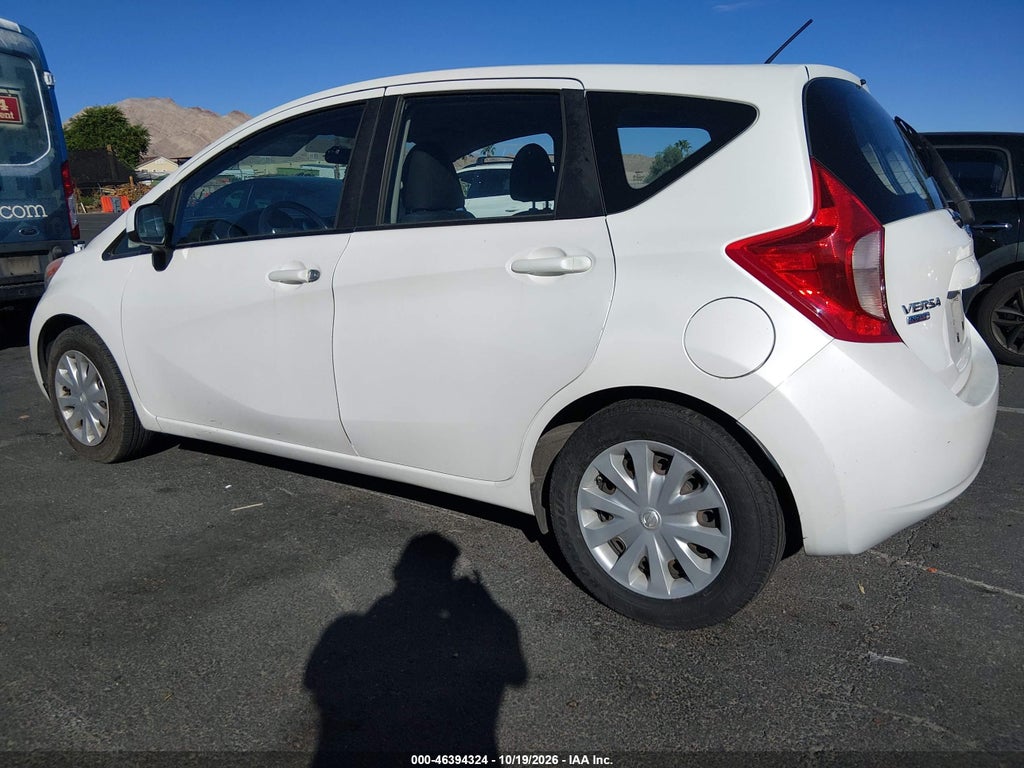 2014 Nissan Versa Note SV photo 3