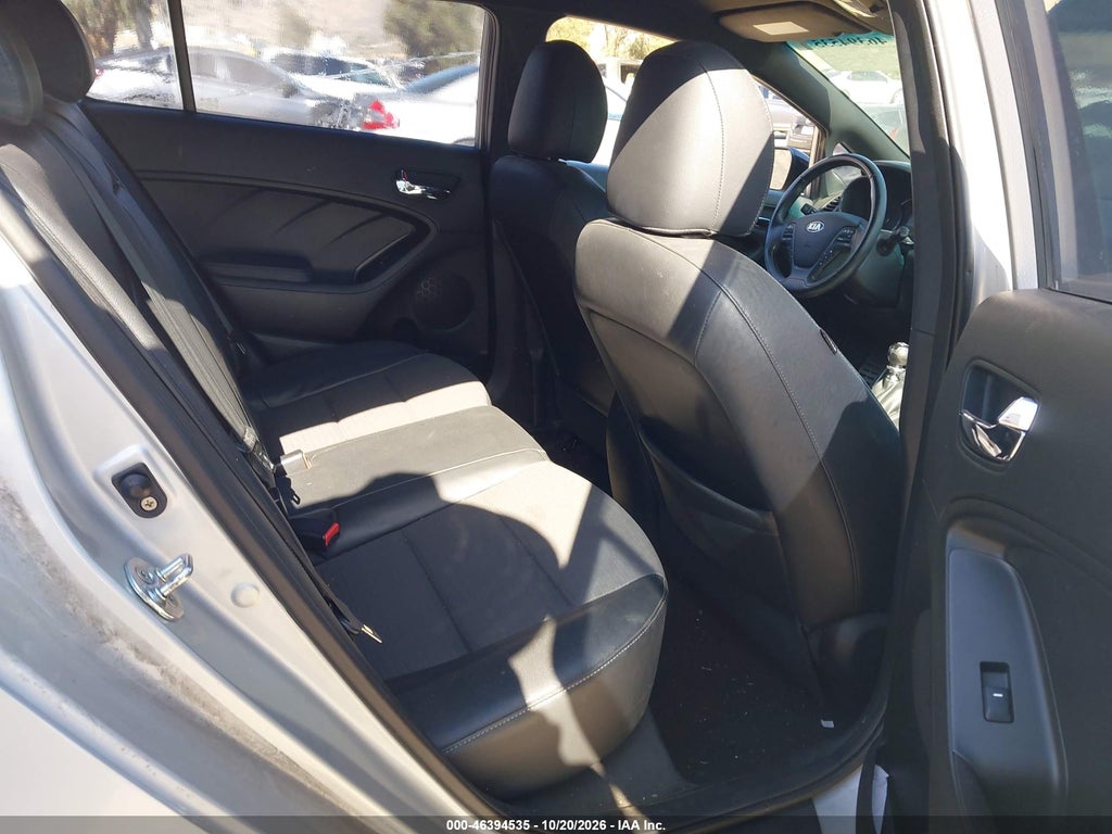 2016 Kia Forte SX photo 8