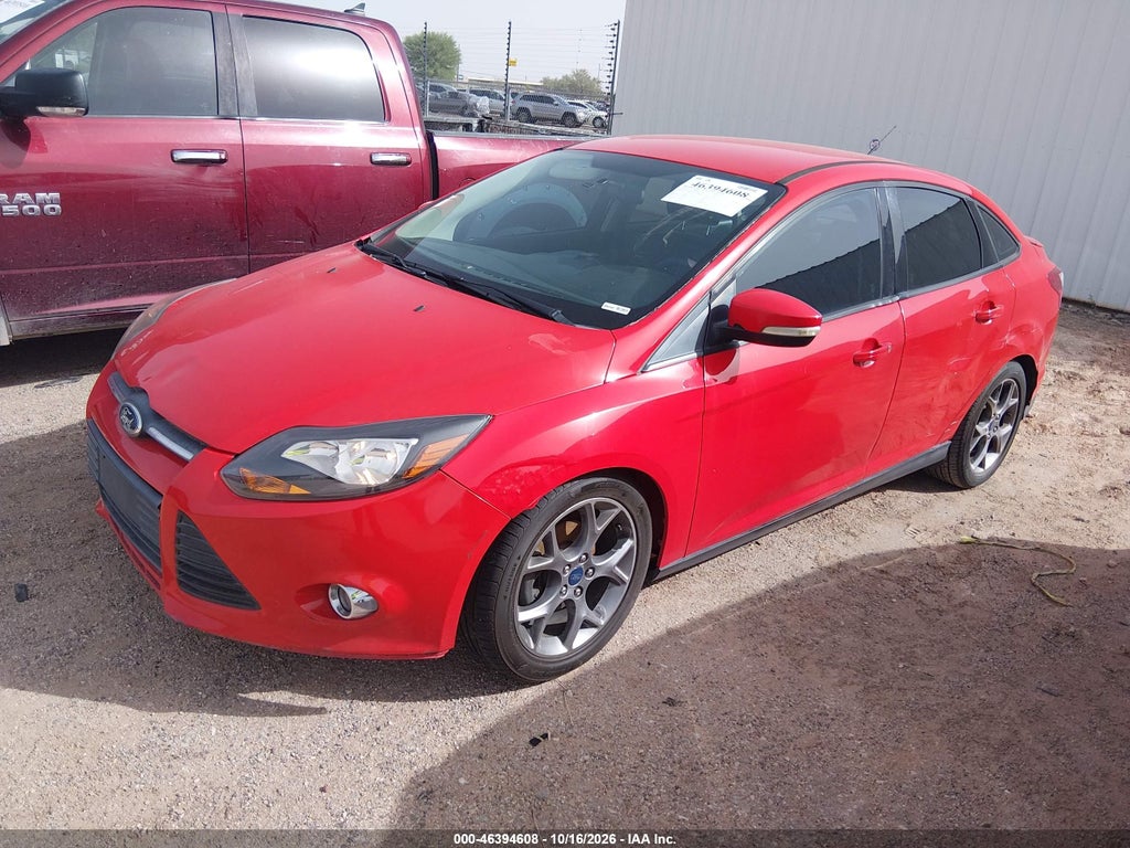 2014 Ford Focus SE photo 2