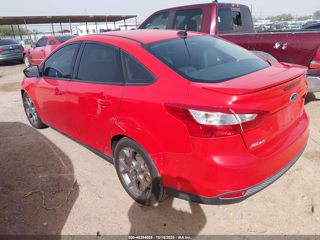 2014 Ford Focus SE photo 3
