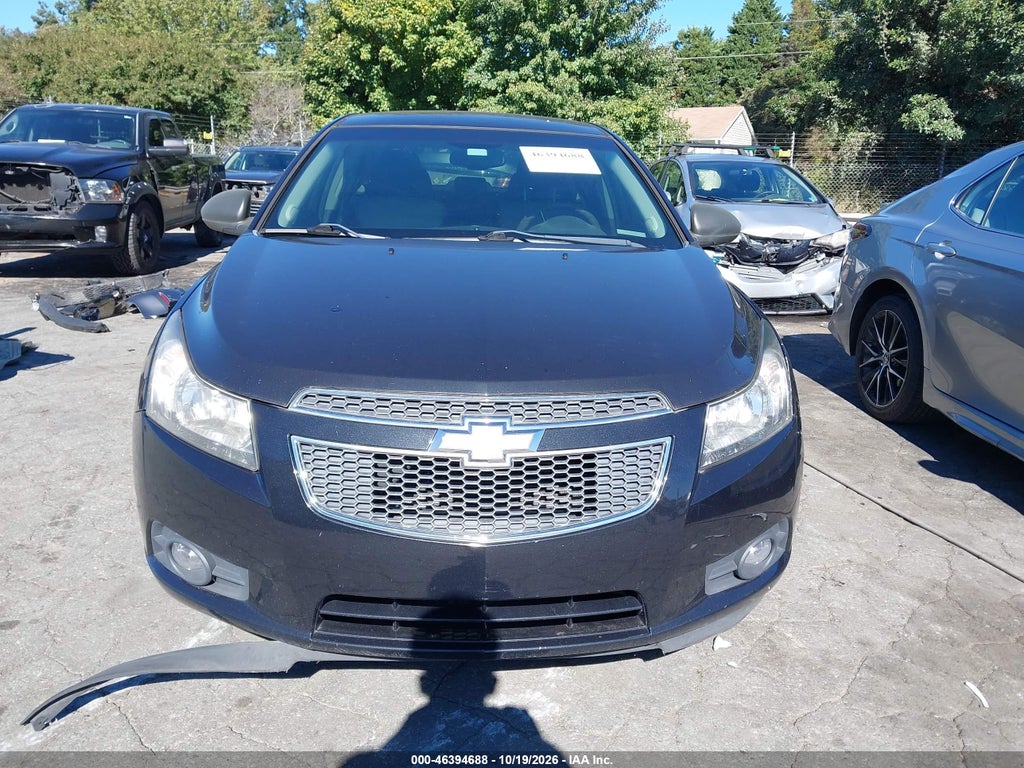 2011 Chevrolet Cruze LS photo 6