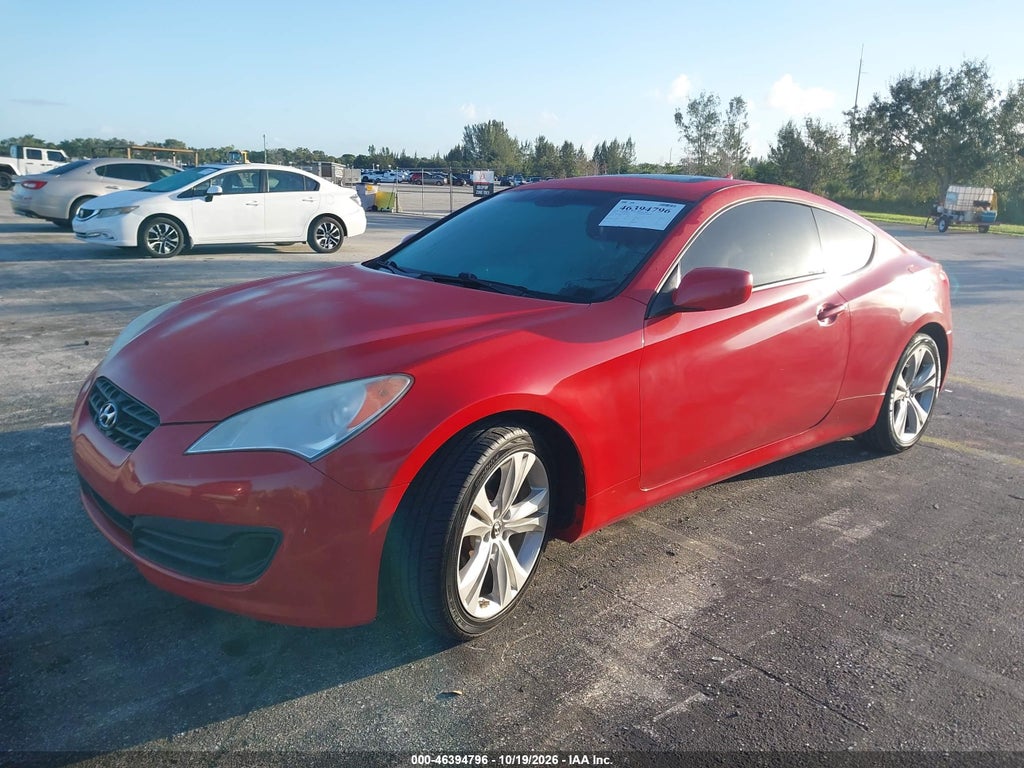 2010 Hyundai Genesis 2.0T Premium photo 2