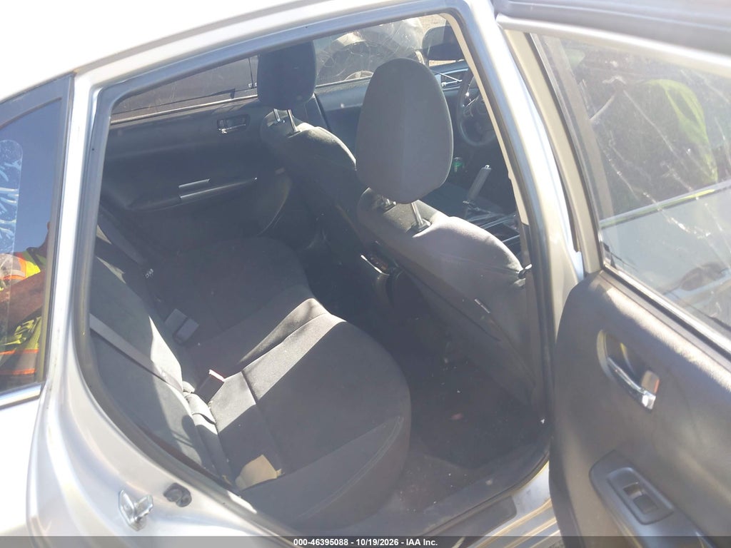 2011 Subaru Impreza 2.5I Premium photo 8