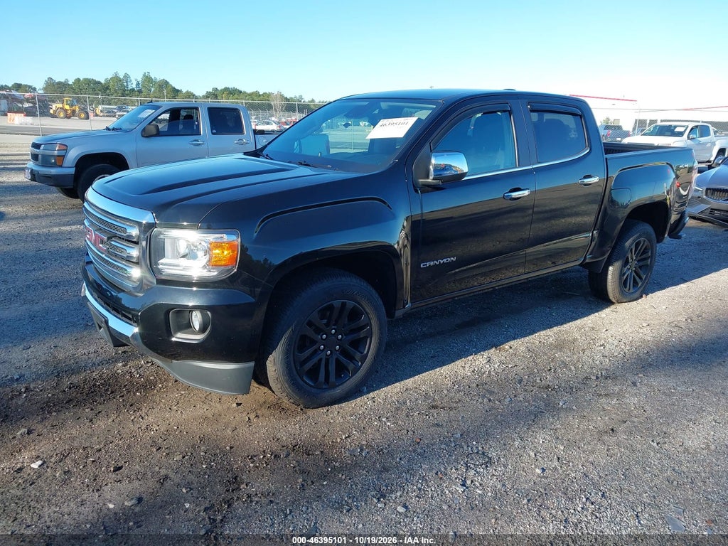 2016 GMC Canyon SLT photo 2