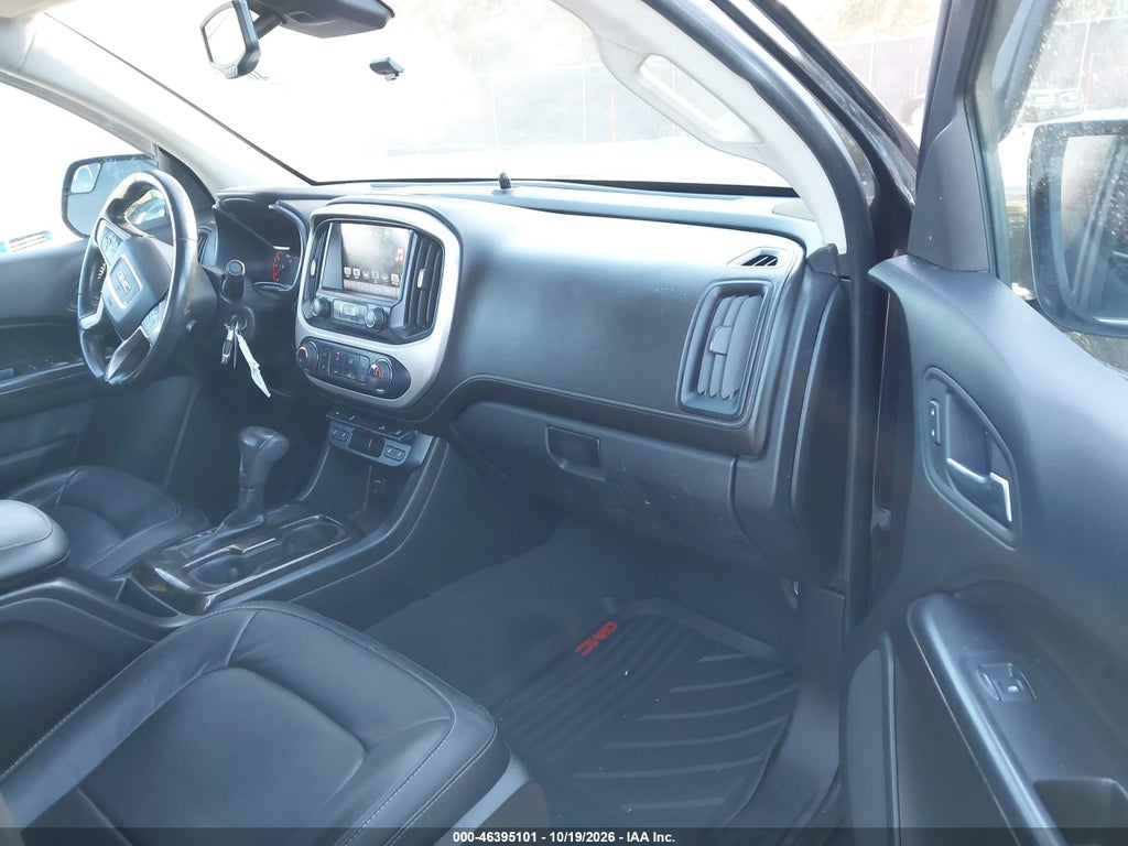 2016 GMC Canyon SLT photo 5