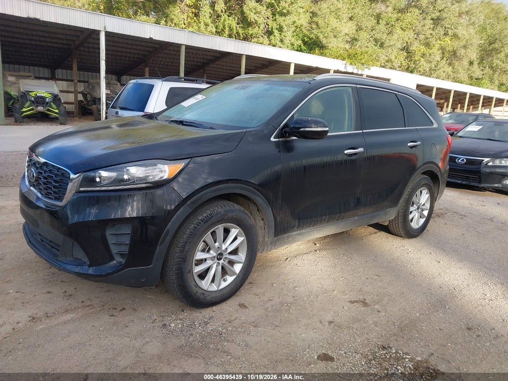 2019 Kia Sorento 2.4L LX photo 2