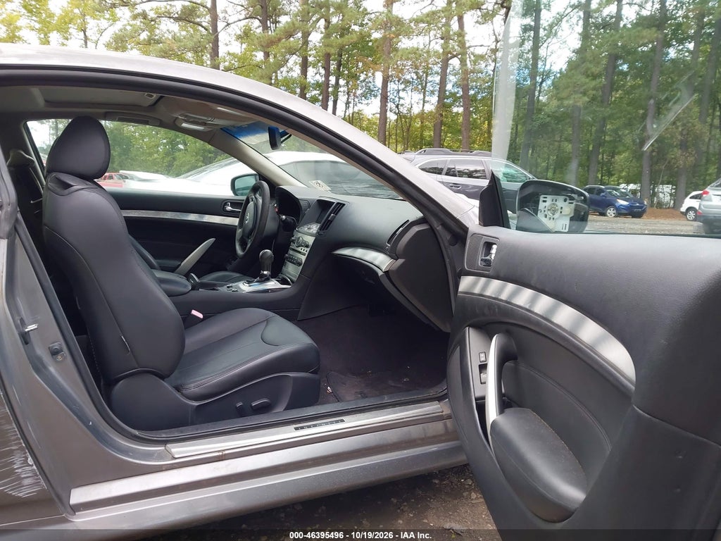 2013 Infiniti G37X photo 5