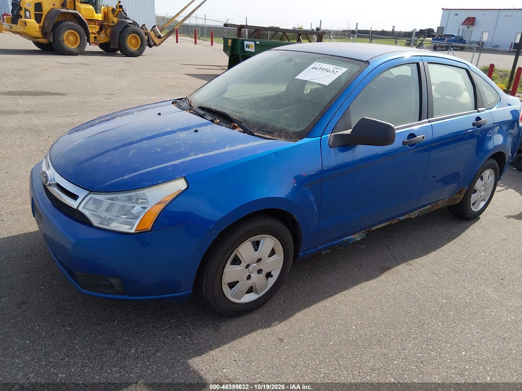 2010 Ford Focus S photo 2