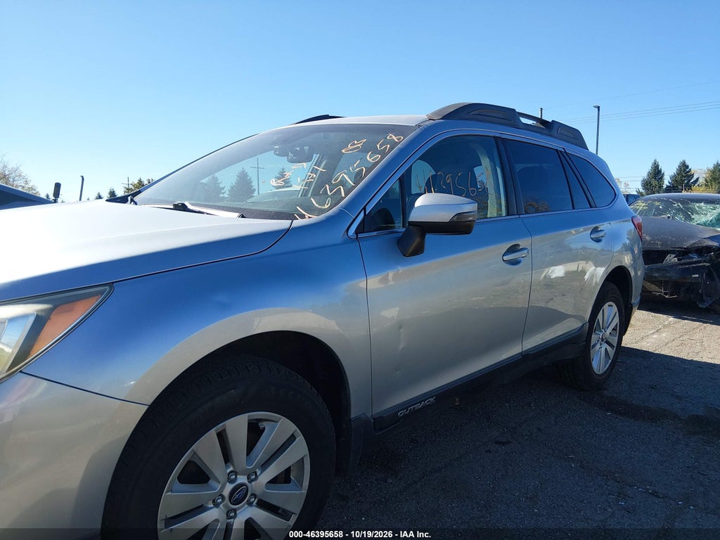 2017 Subaru Outback 2.5I Premium photo 6