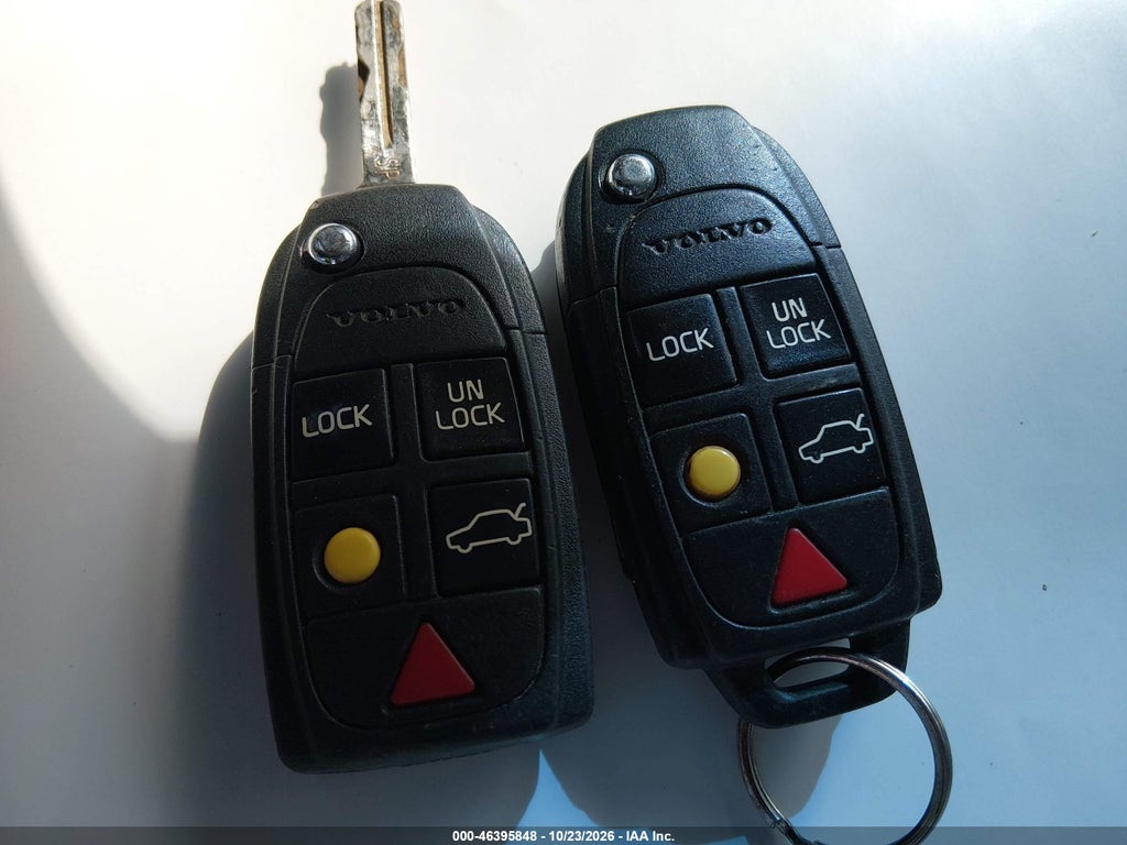 2005 Volvo S80 2.5T photo 11