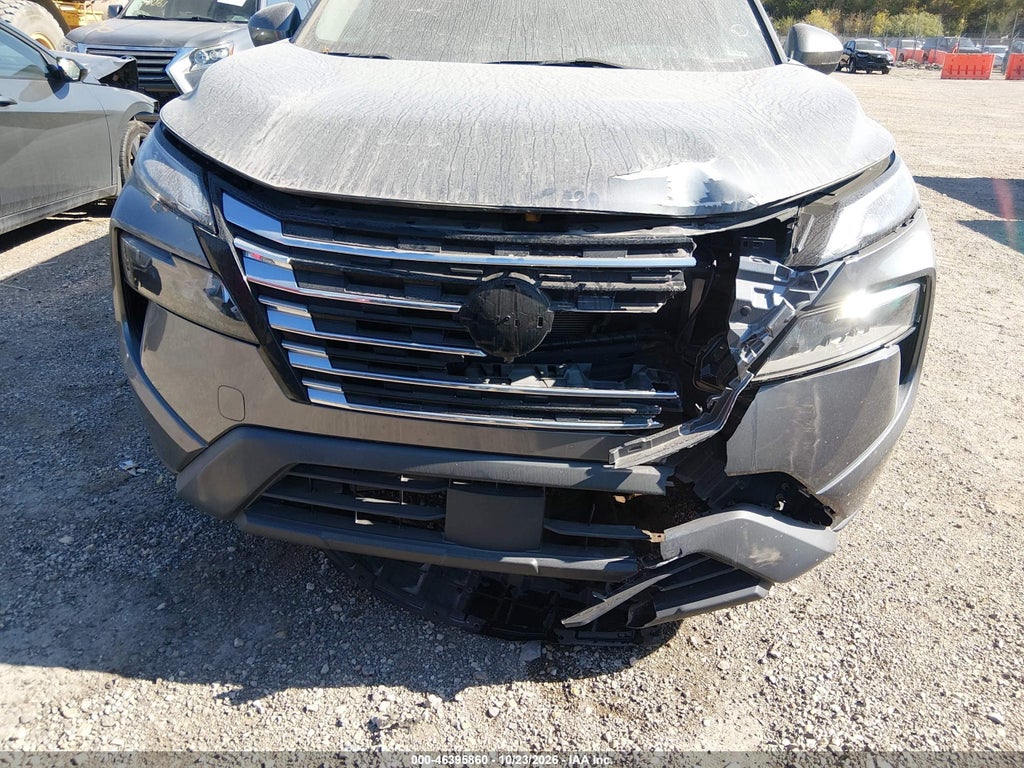 2024 Nissan Rogue SV Intelligent AWD photo 6