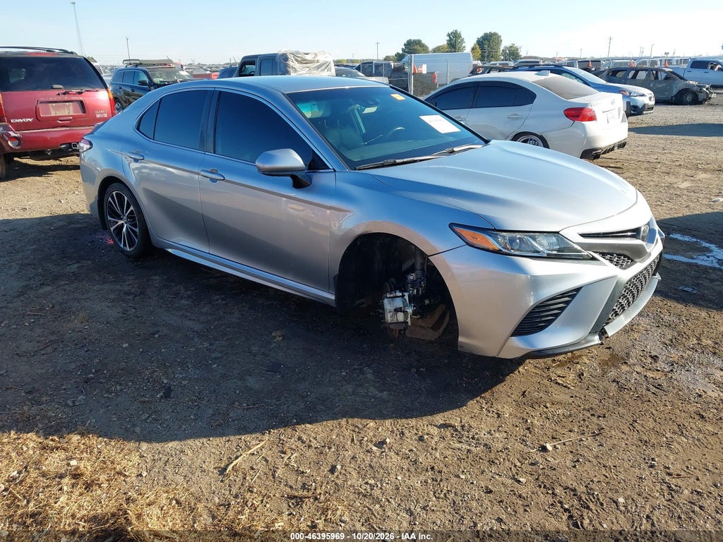TOYOTA CAMRY 2020